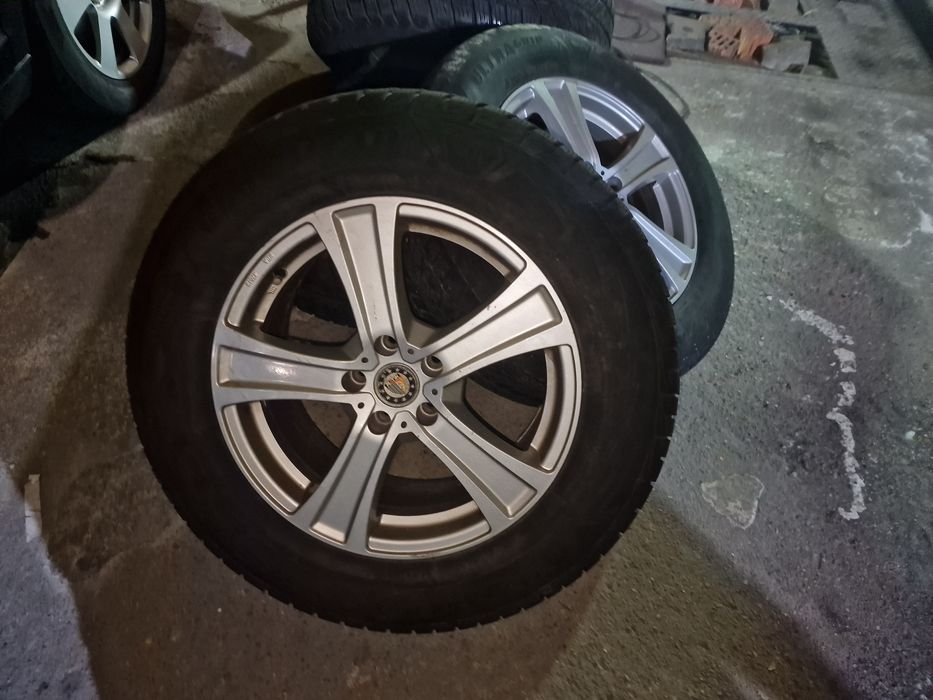 Roti complete 235/65 R17 iarna land rover freelander 2