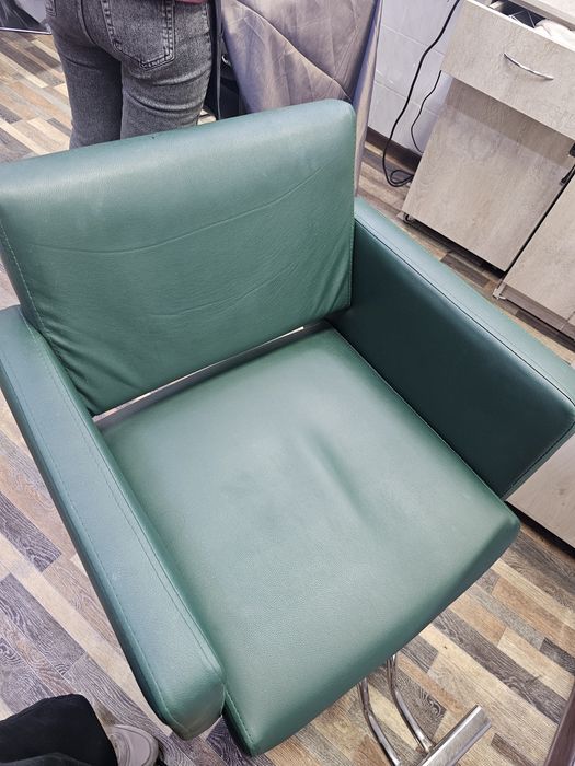 Продам кресло зеркало помощник