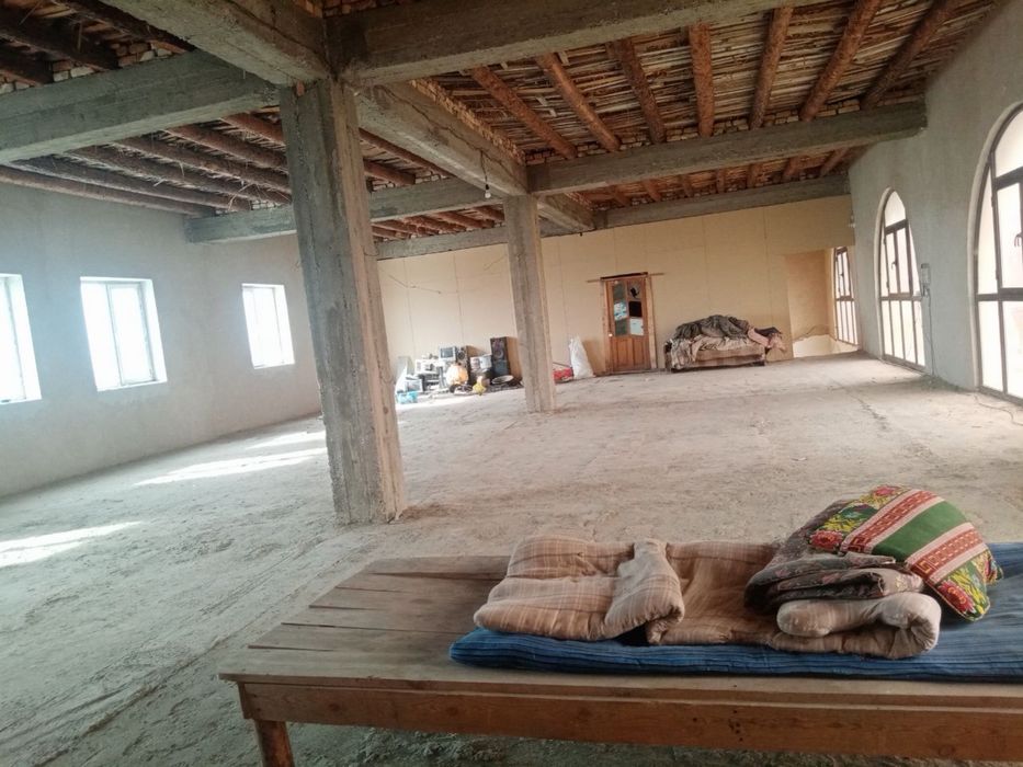 Ijaraga beriladi. Yo’l bo’yida (1-liniya)