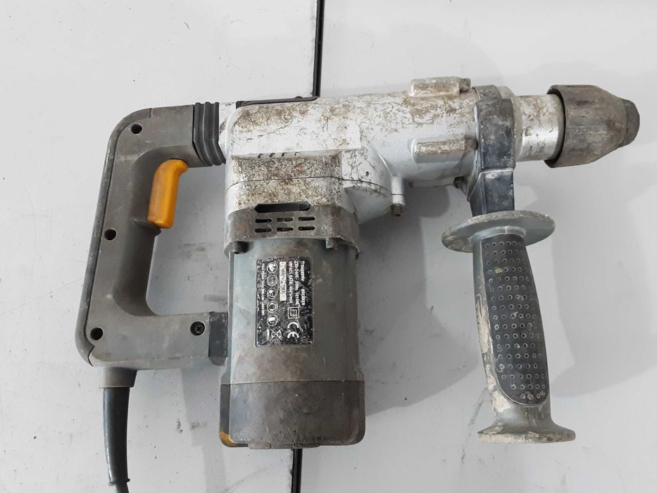 Къртач - Titan 1010 W