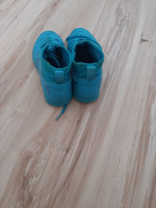 Adidasi nike fotbal copii marimea 33,5