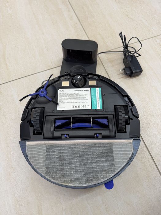 Anker Eufy RoboVac X8 Aspirator Robot Wifi Hibrid 2-in-1 Negru