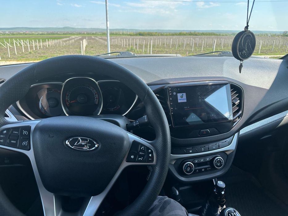 Веста св кросс 2019