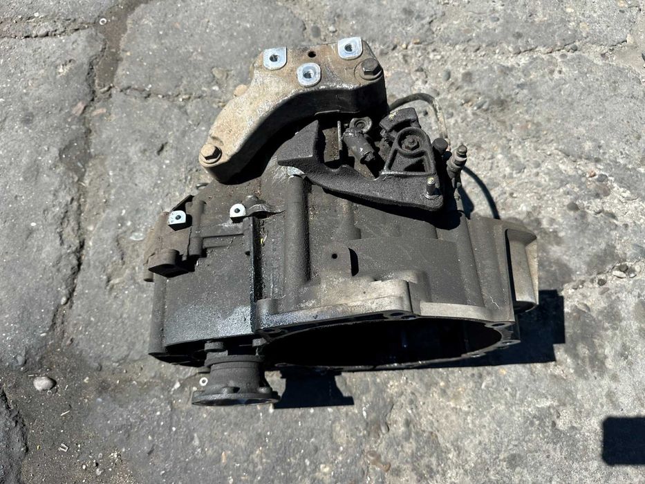 Cutie de viteze manuala 6 trepte 2.0 TDI KNY Volkswagen Golf 5