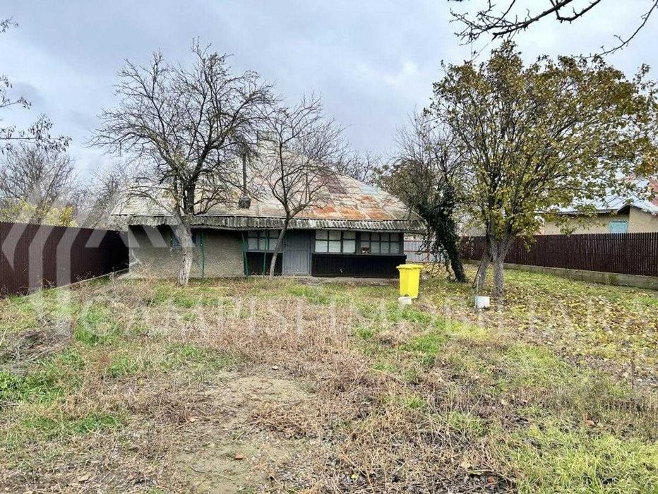 Casa + teren intravilan aprox. 5.000 mp – Crunți, jud. Ialomița