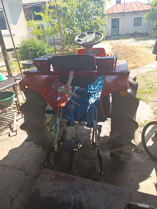 Vind tractorașe cubota l 1500