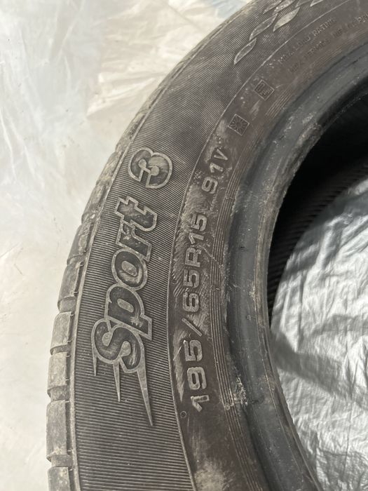 Продам 2 баллона R15. Летняя резана.