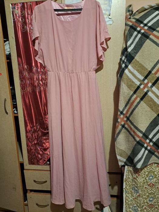 Көйлектер сатылады 46-48-50р 2000тг ден