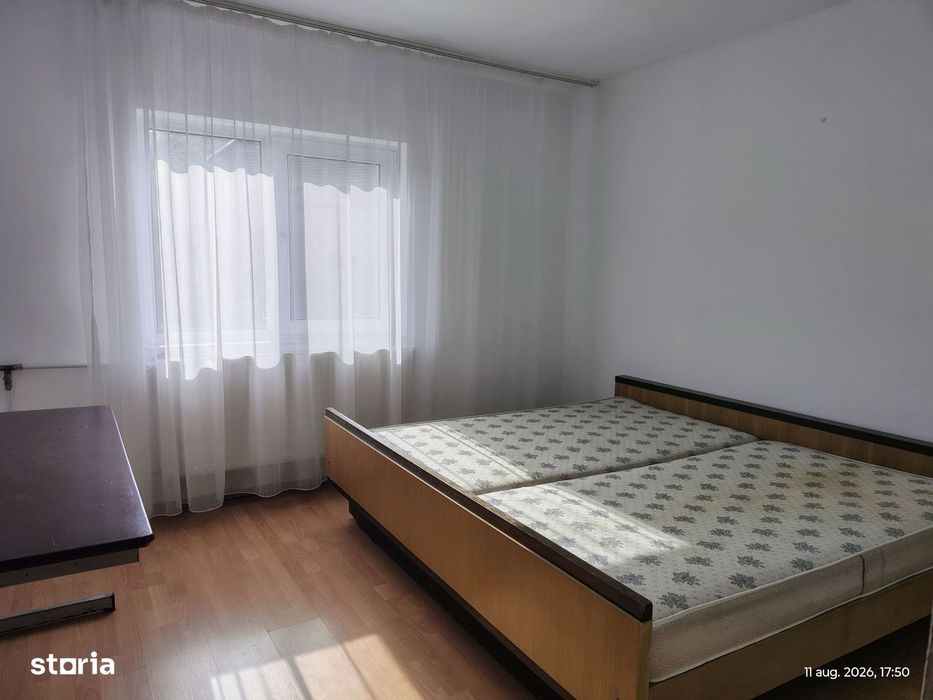 Închiriez 2 camere Str. Onestilor. . Comision 50% — fotografia 3