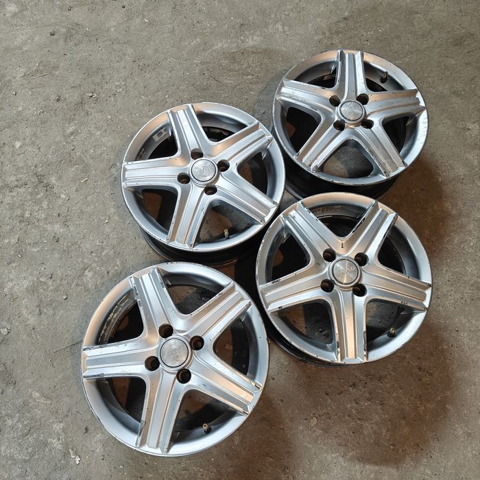 R14 PCD 4*98 Комплект легкосплавных дисков