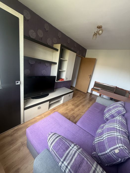Vand apartament cu 2 camere