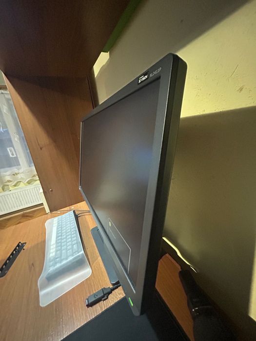 Гейминг монитор BenQ XL2411P 144hz