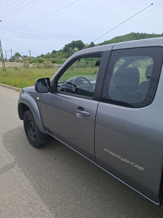 Mazda BT 50 Clima .4×2 4/×4.