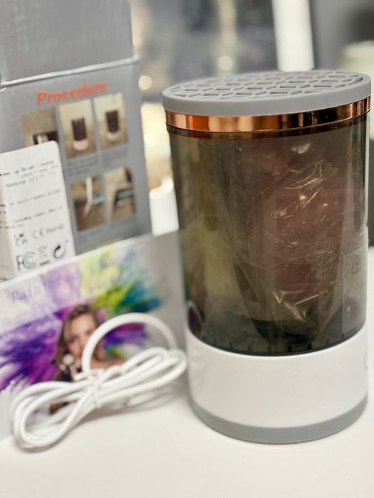 Aparat electric curatare pensule machiaj