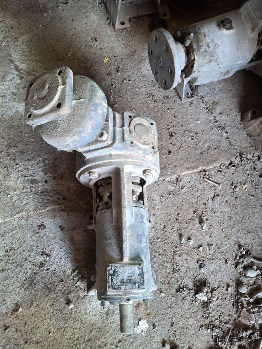 Продам вихревой консольные насос