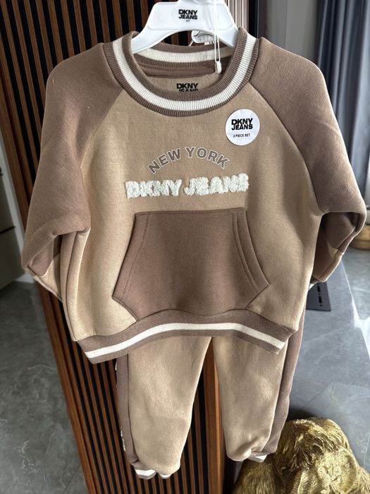 Trussardi , Dkny Jeans , John rochmond