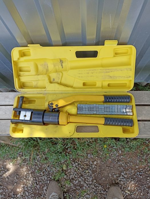 Продам пресс для опрессовка Эл.кабелей