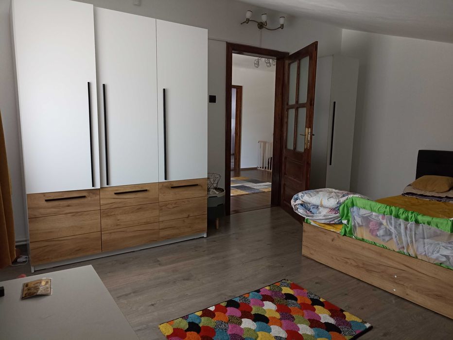 Vand casa in Deva P + M