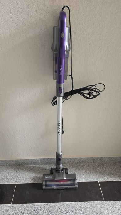 Вертикална прахосмукачка 2 в 1 Rohnson R1219, 800W, 1 л., Hepa филтър,