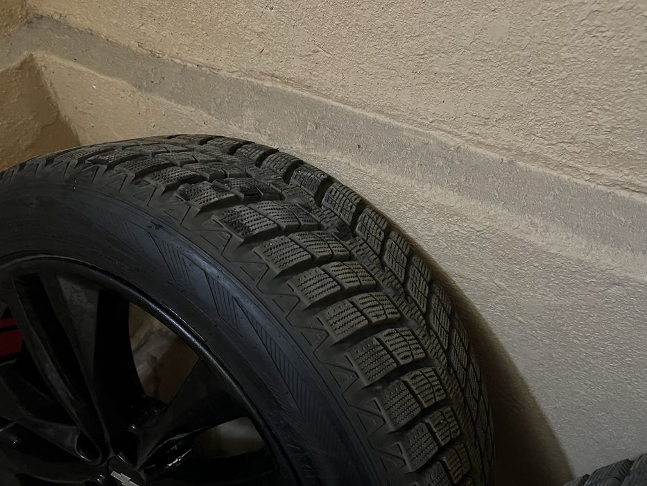 Зимние шины R19 пробег минимальный