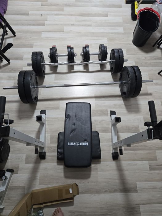 Bancă multifuncțională fitness plus bară plus greutăți plus gantere, stare ca nou!