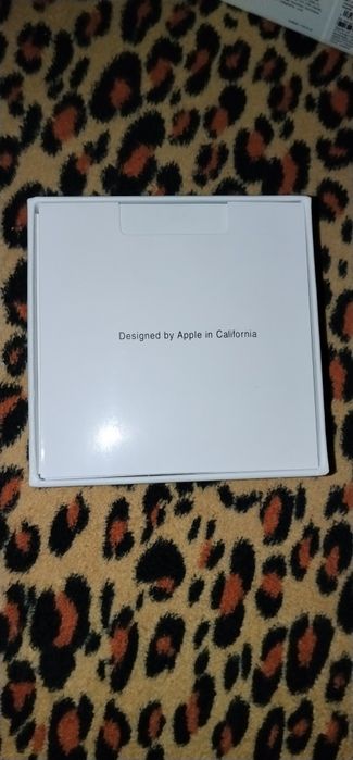 Airpods pro 2, desigilate pentru proba