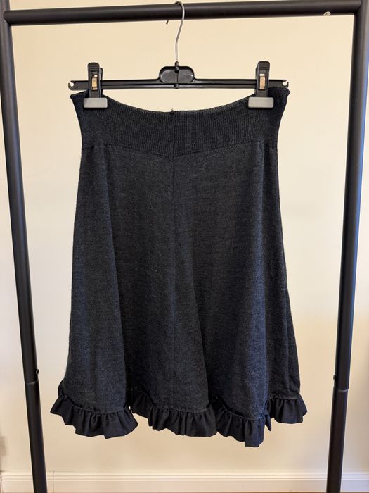 Разкроена пола с волани 100% върна