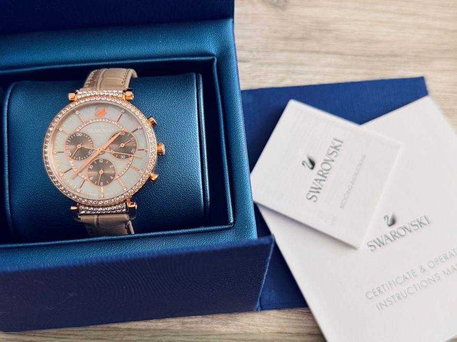 Vand Ceas Swarovski Passage Chrono