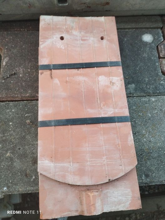 Cigla doi lei bucata