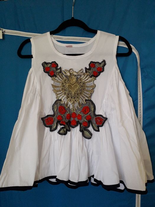 Camasa noua cu eticheta