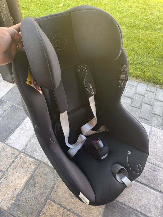 Scaun Auto pentru Copii Sirona Gi i-Size Plus Moon Black Cybex