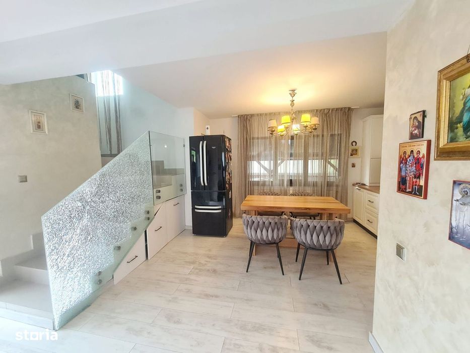 Casa de vanzare / Goranu
