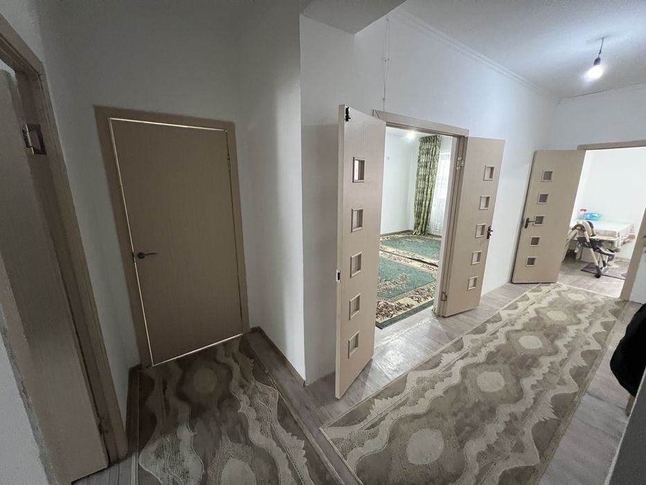 Левый Берегтен 3-комн квартира