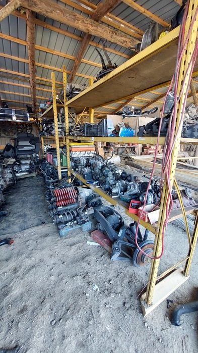 Dezmembrez chrysler 28crd