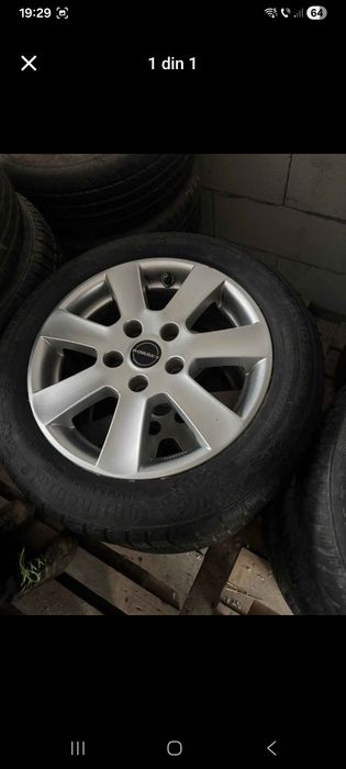 Vând mai multe seturi de cauciucuri cu jante de aluminiu