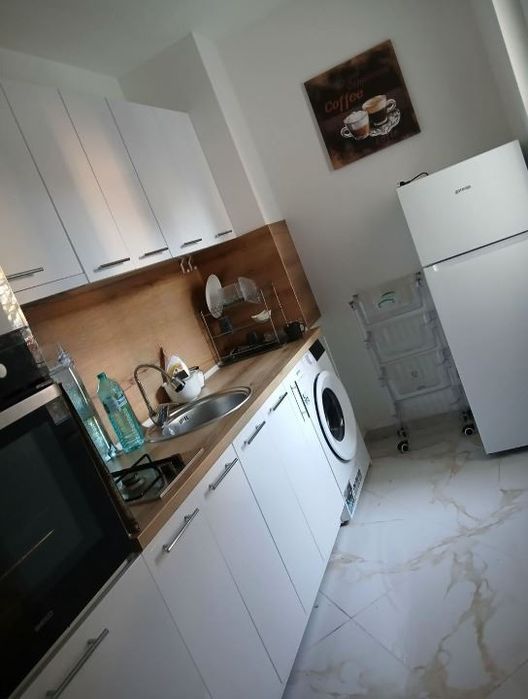 Дава се под наем Тристаен апартамент в София, Овча купел - 80 кв.м за 663 € - Снимка #2