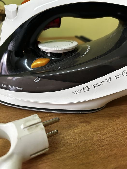 Phillips steam iron
