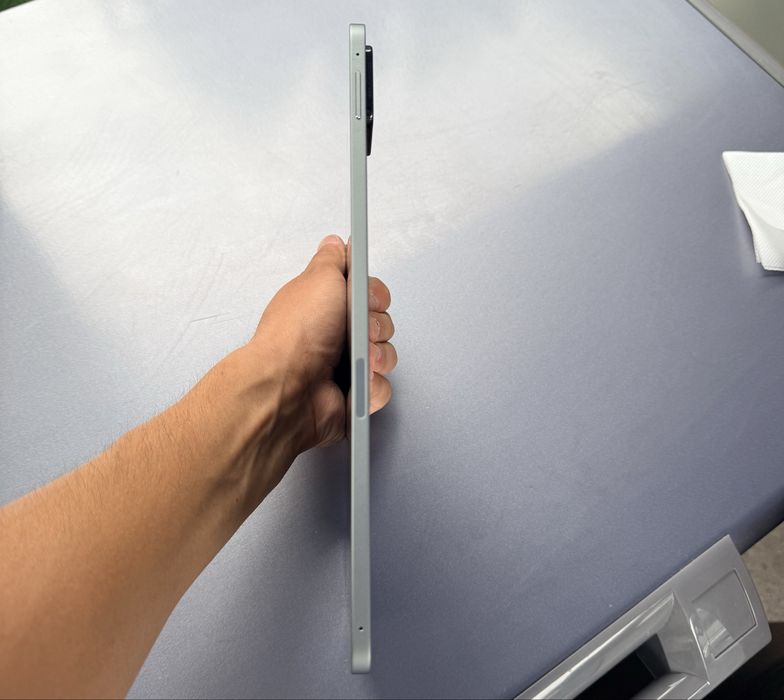 Ipad Pro 13 M5 256 Wifi Sotiladi