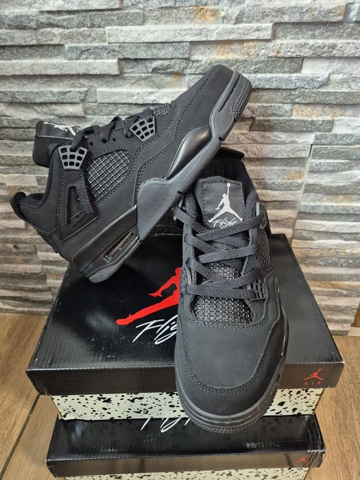 Jordan 4 Black Cat