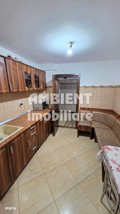 Apartament 3 camere, etaj 1, mobilat și utilat, zona GARĂ;