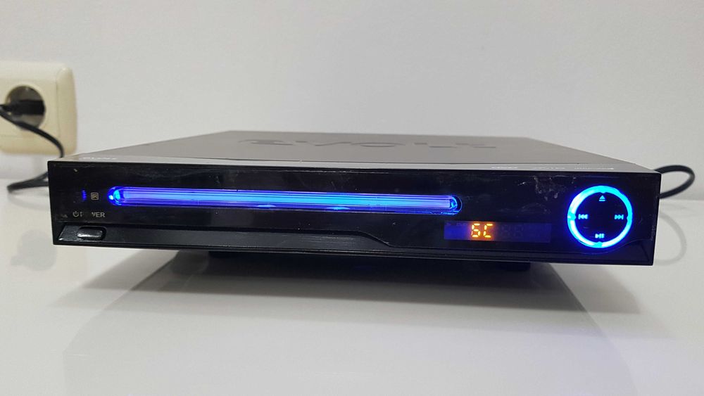 DVD плейър Evolt EV700