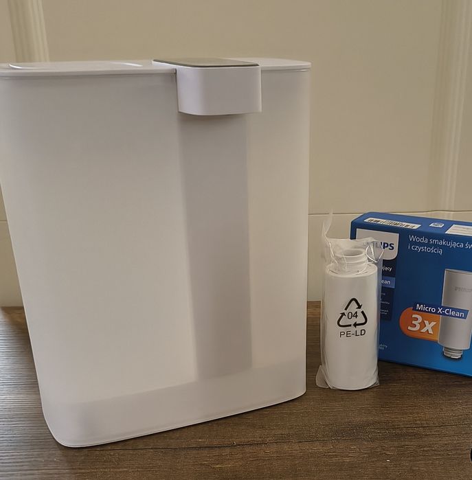 Филтрираща кана PHILIPS  с един филтър