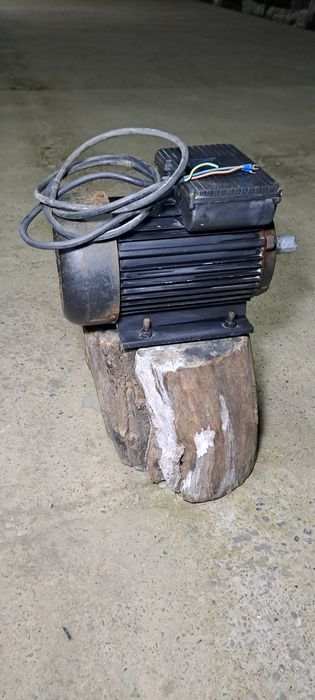 Электродвигатель 230В