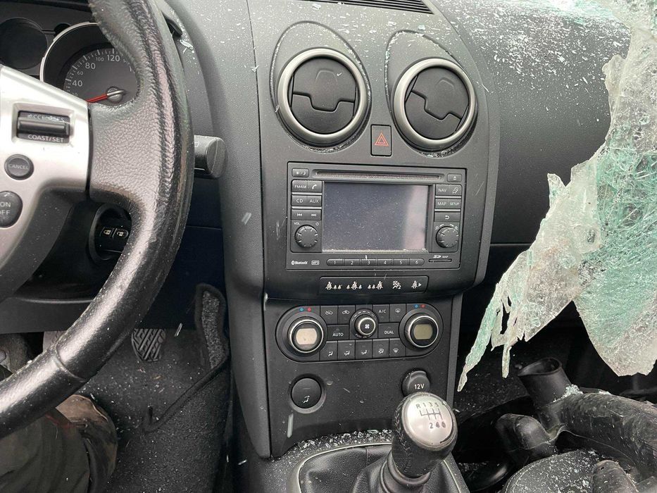 Nissan Qashqai+2 2.0 I НА ЧАСТИ нисан къшкай +2 2.0 бензин