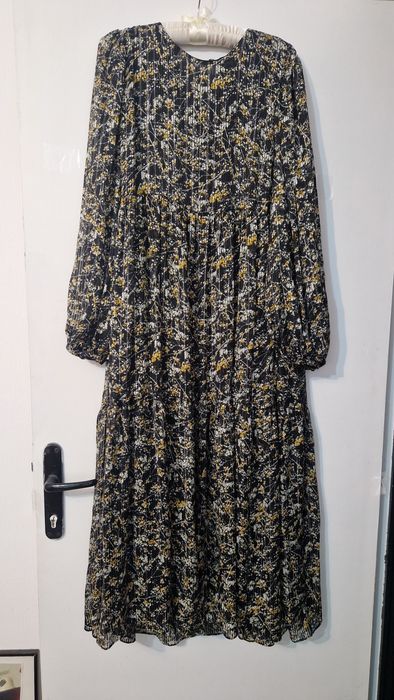 Rochie, mas. M, Zara