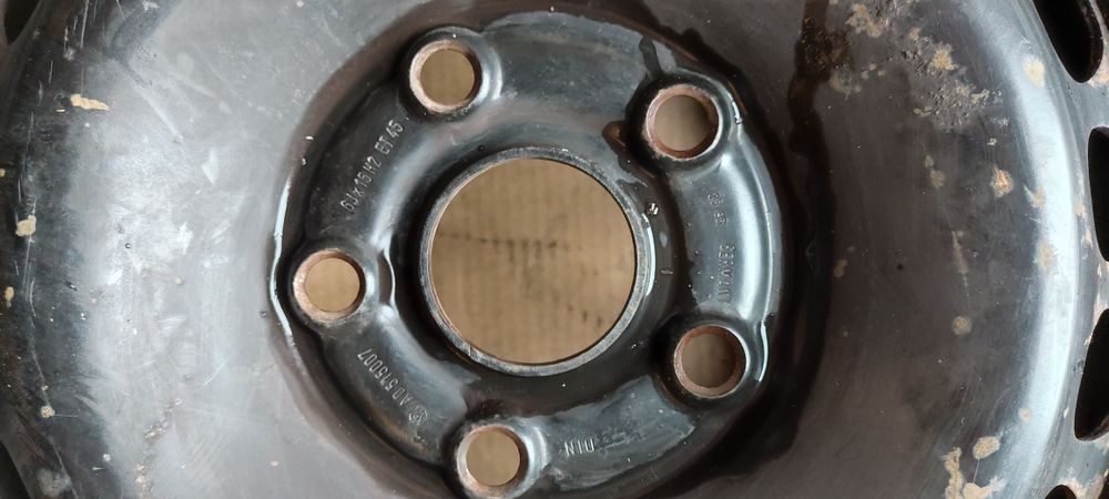 Продам 2 диска железные R15