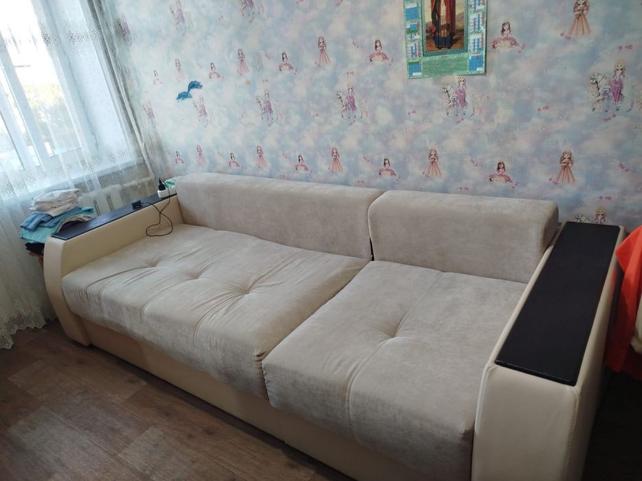 Диван отдам бесплатно