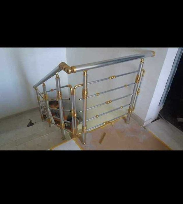 Алуминиеви парапети