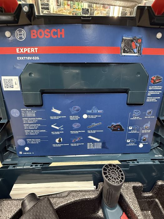Акумулаторен циркуляр с потапяне BOSCH