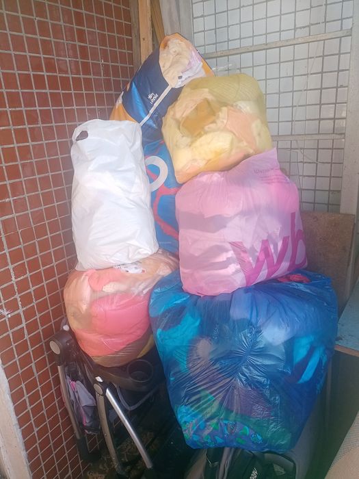 Отдам детские вещи